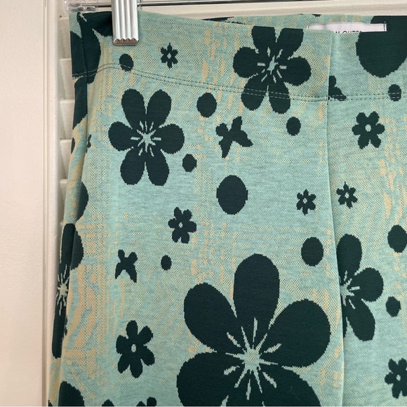 SOLD :: UO Bryn Pull-On Flare Pant in Blue Multi - Picture 7 of 9